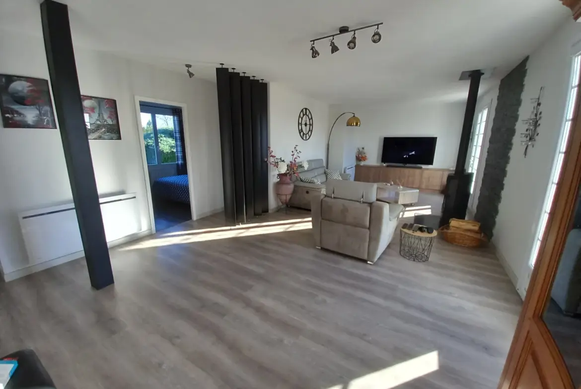 Maison contemporaine de plain pied à vendre à Langon 