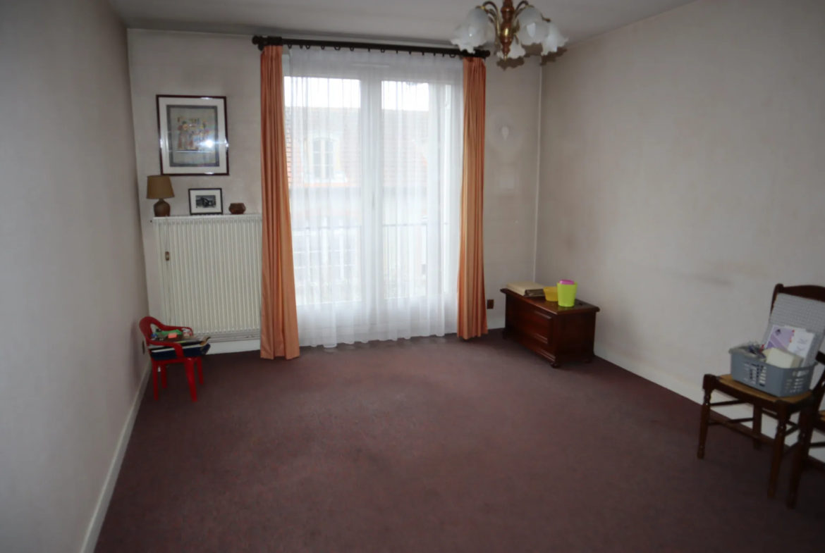 A vendre : Appartement lumineux 3 pièces en centre-ville d'Autun 