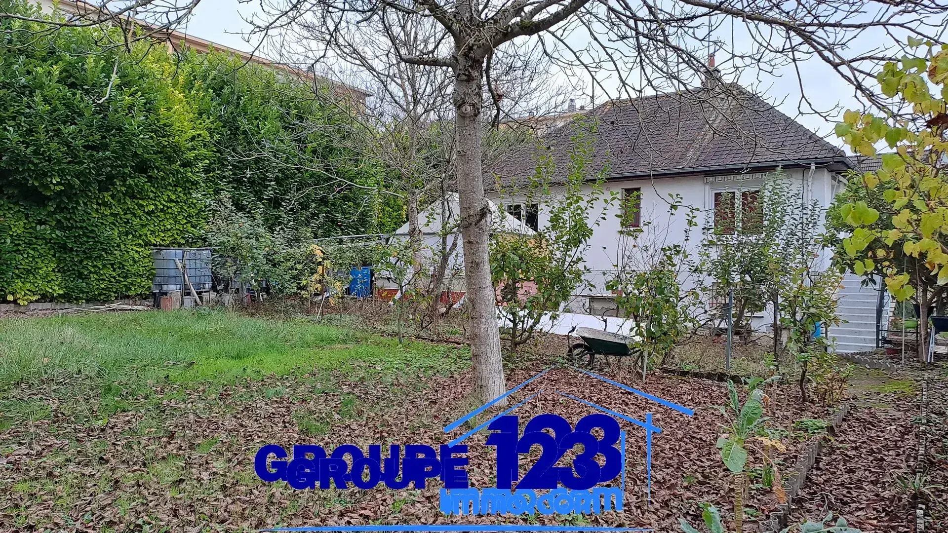 Achetez ce pavillon lumineux à Joigny avec sous-sol total 