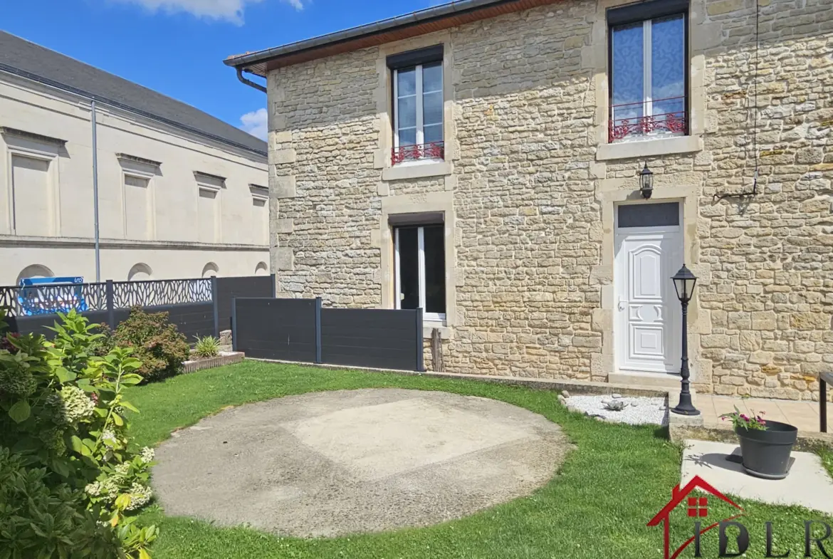 Maison mitoyenne à vendre à Wassy - 149 m² avec jardin et garage 