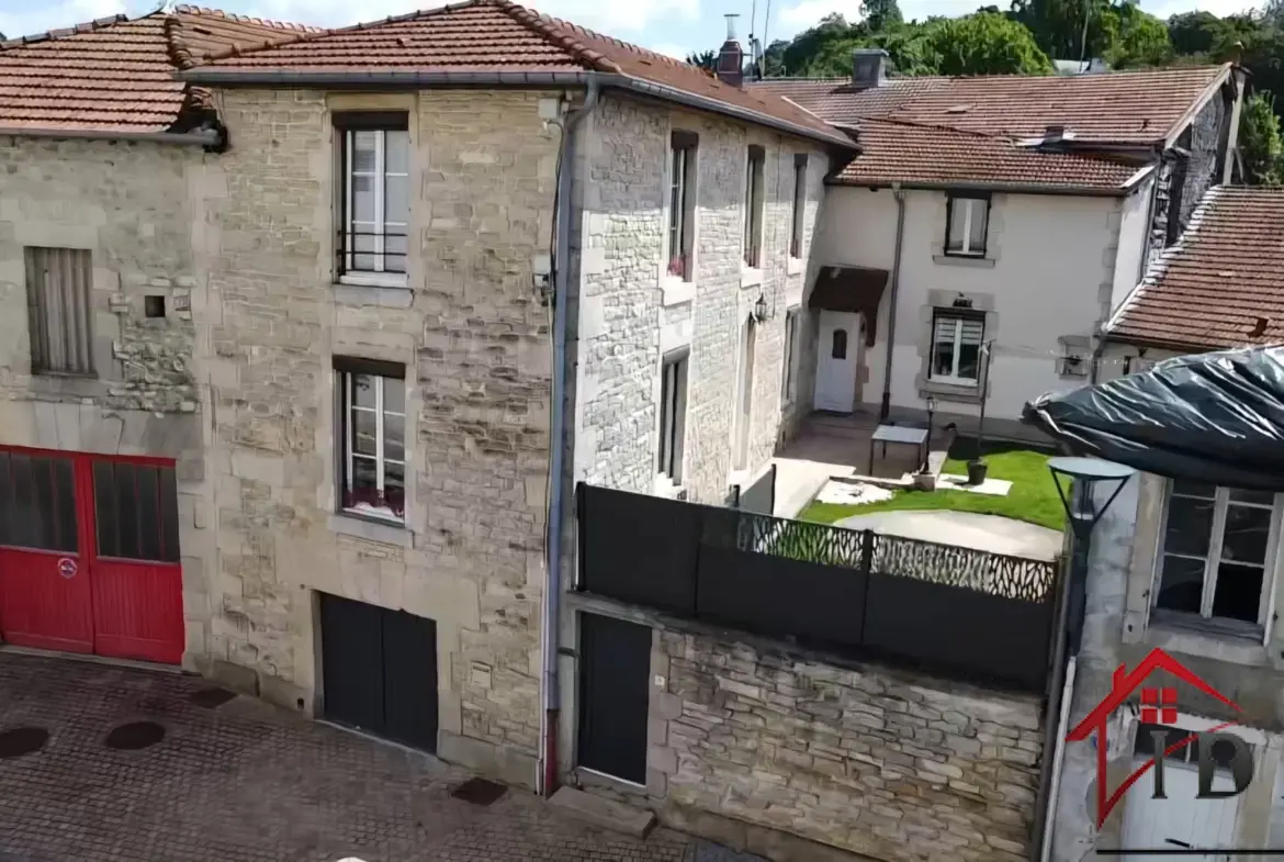 Maison mitoyenne à vendre à Wassy - 149 m² avec jardin et garage 