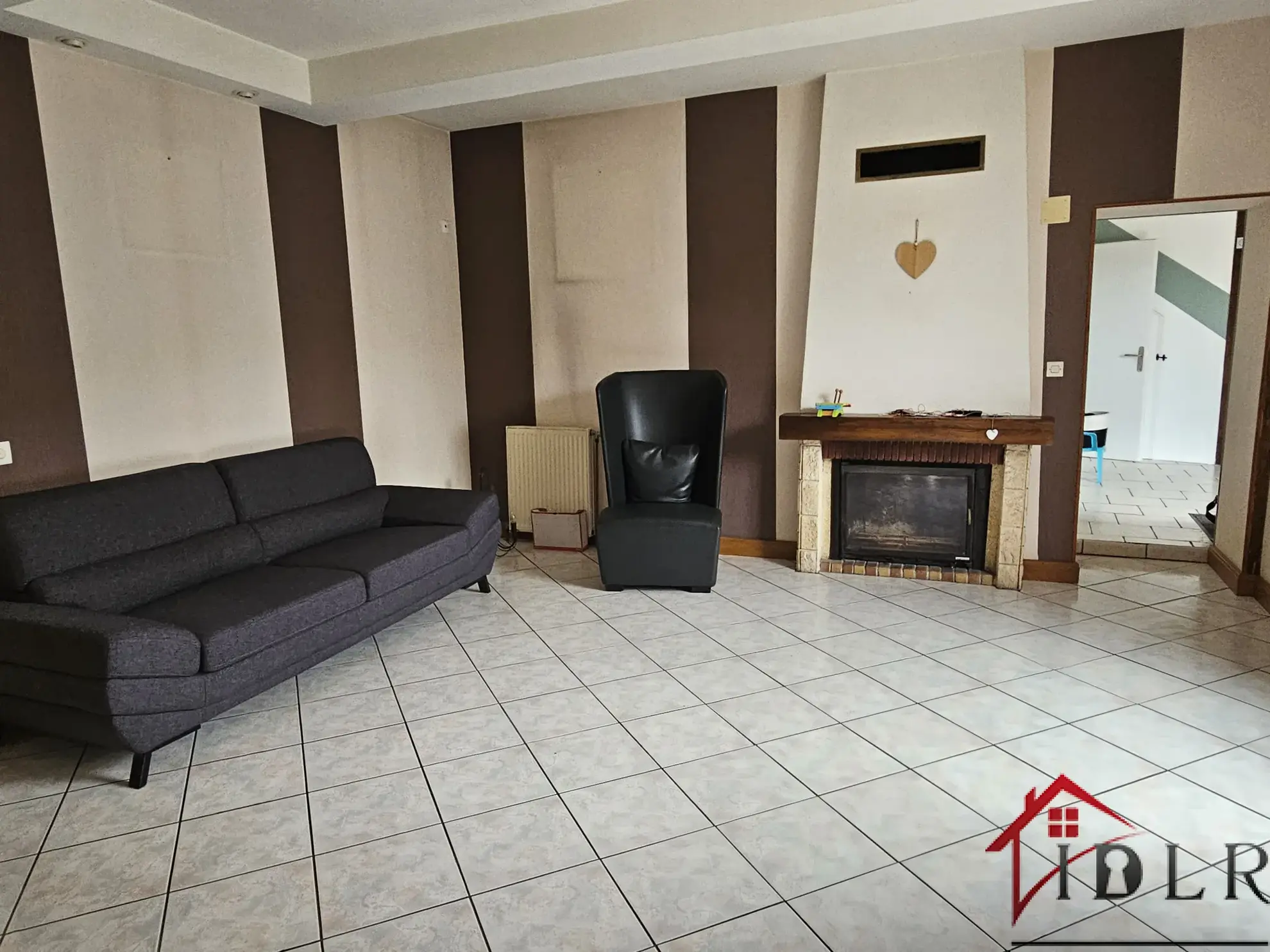Maison mitoyenne à vendre à Wassy - 149 m² avec jardin et garage 
