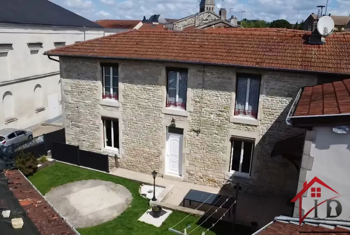 Maison mitoyenne à vendre à Wassy - 149 m² avec jardin et garage 