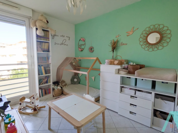 Appartement T3 avec terrasse et garage à La Seyne-sur-Mer 
