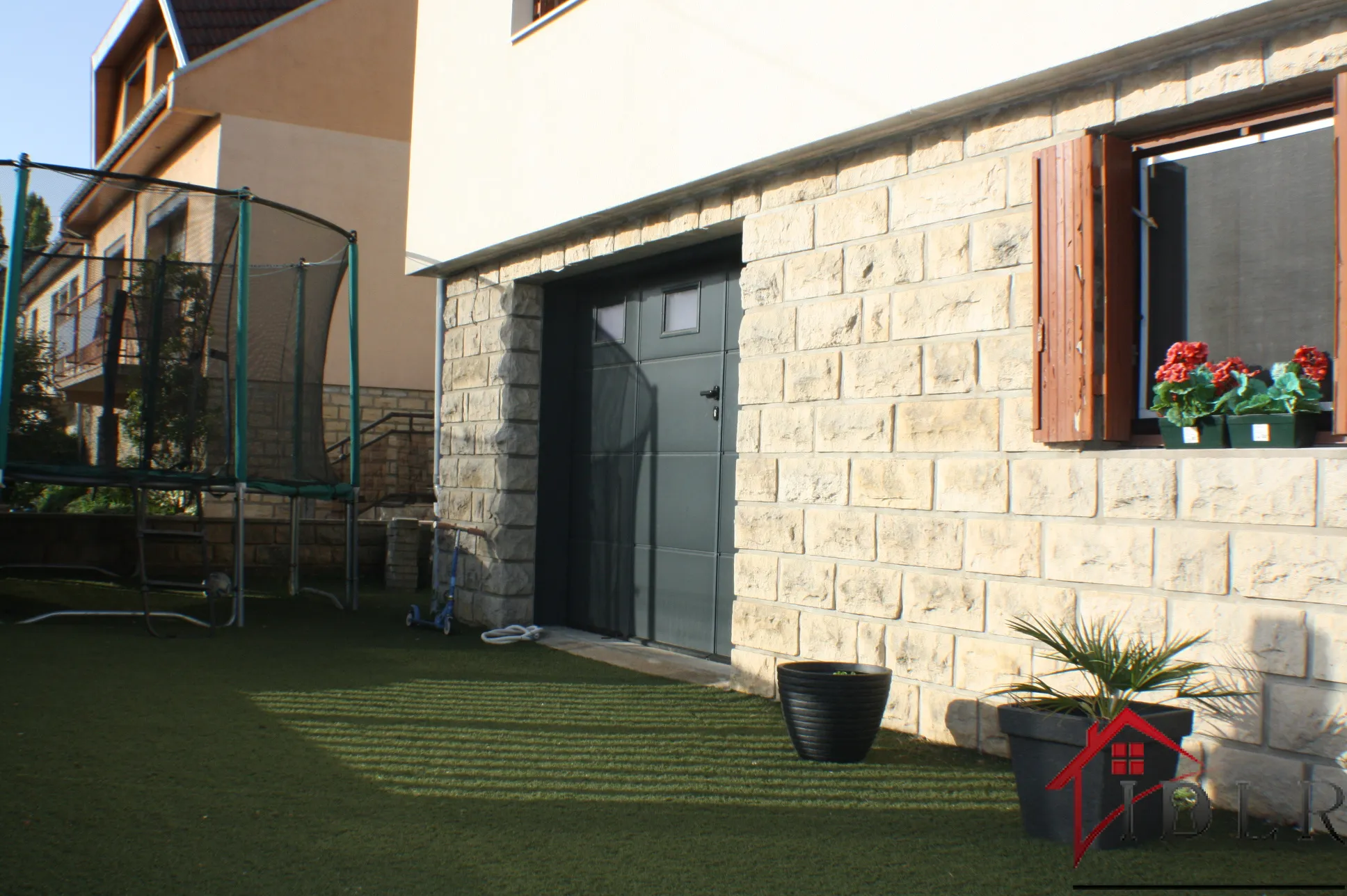 Maison à vendre au centre de Chalindrey - 139 000 EUR 