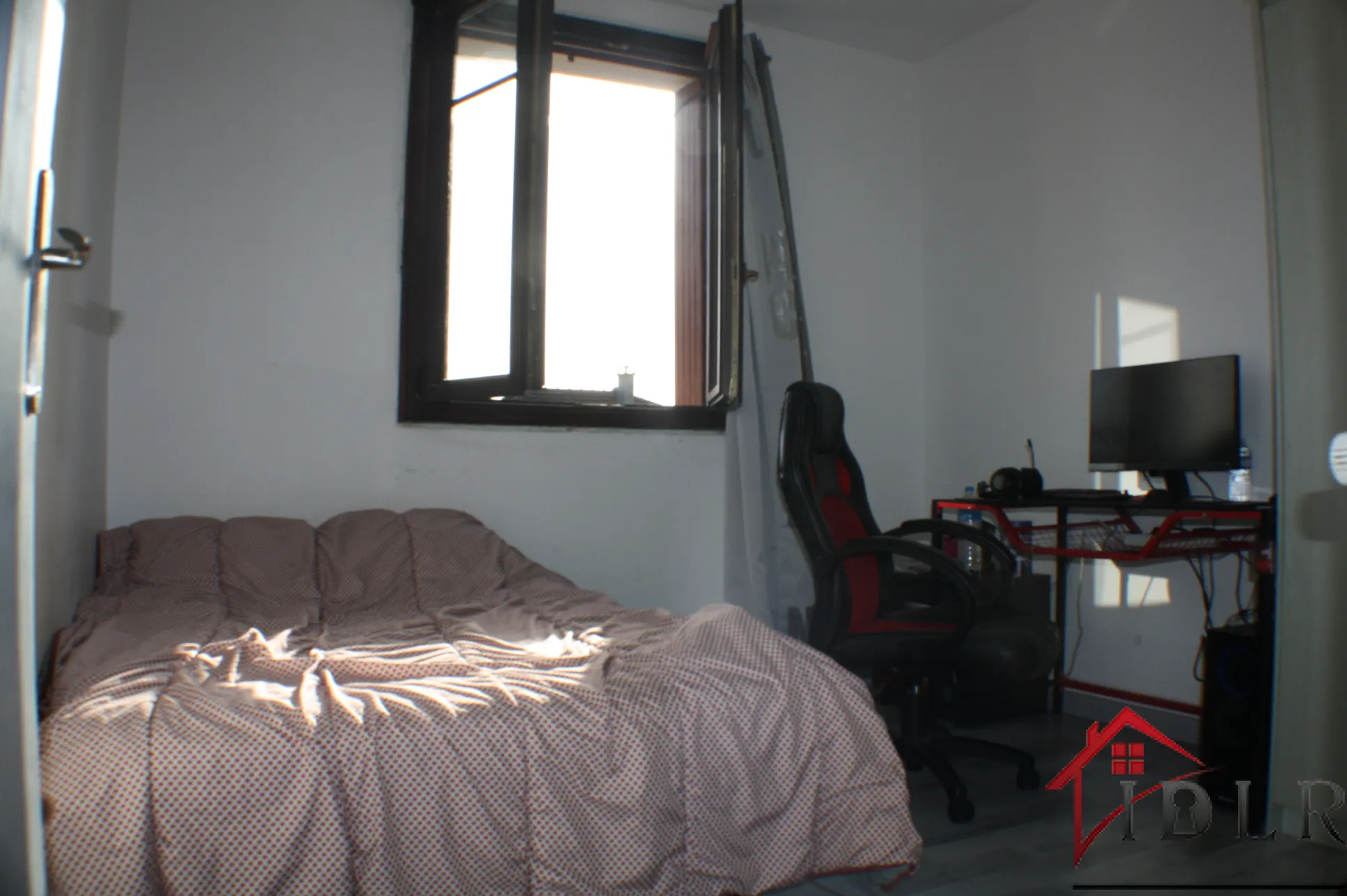 Maison à vendre au centre de Chalindrey - 139 000 EUR 