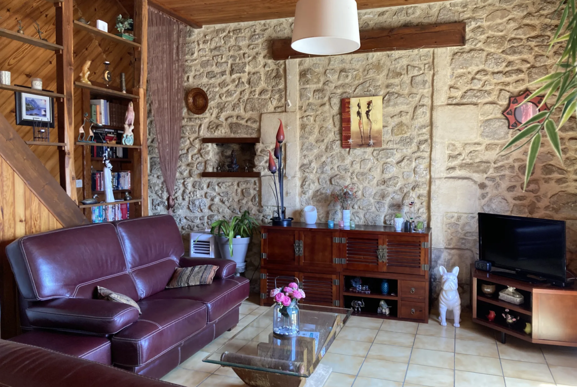 Charmante maison Arcachonnaise à vendre à Bazas 