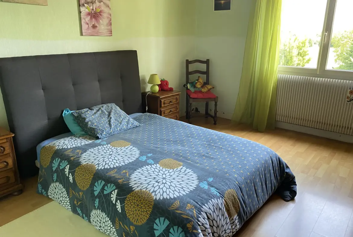 Charmante maison Arcachonnaise à vendre à Bazas 