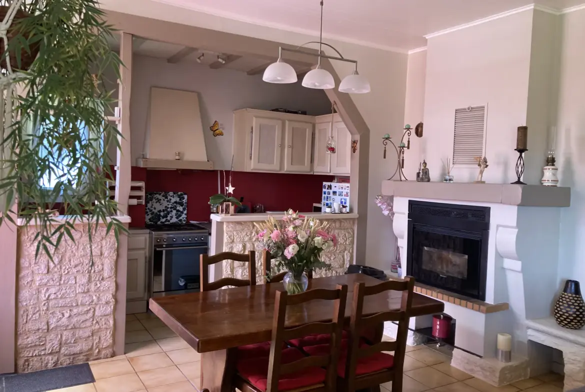 Charmante maison Arcachonnaise à vendre à Bazas 