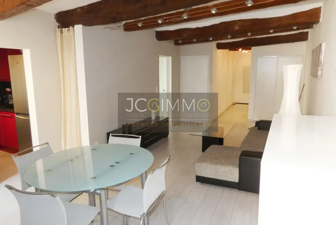 Appartement T2 46 m² en parfait état à Sollies Toucas 