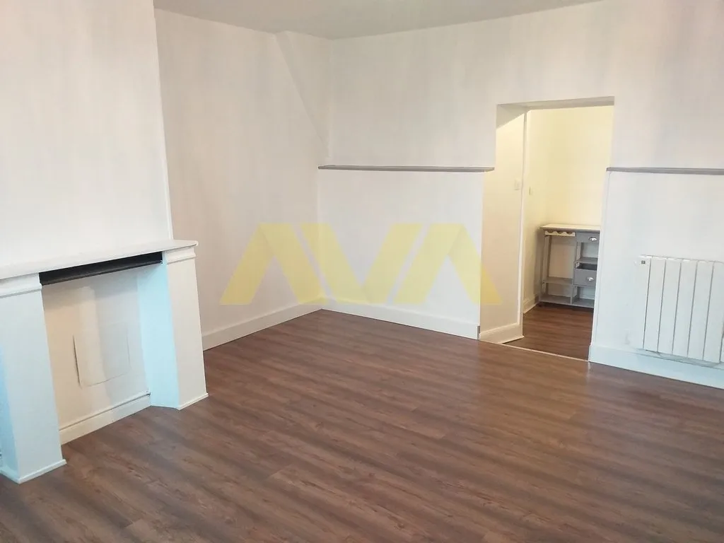 Immeuble à vendre à Oloron - Investissement sécurisé 