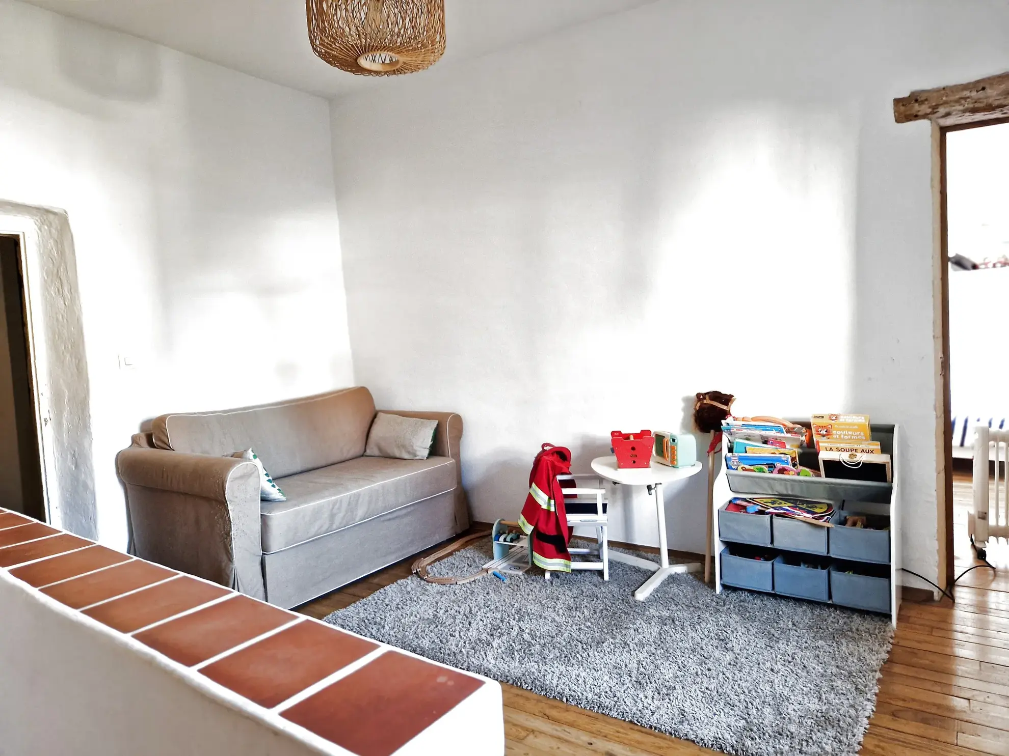 Charmante maison en pierre à vendre à Villevieille - 93 m² - 245 000 EUR 