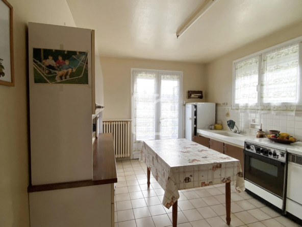 Maison avec 2 Logements à Biars sur Cère - Quartier Calme 