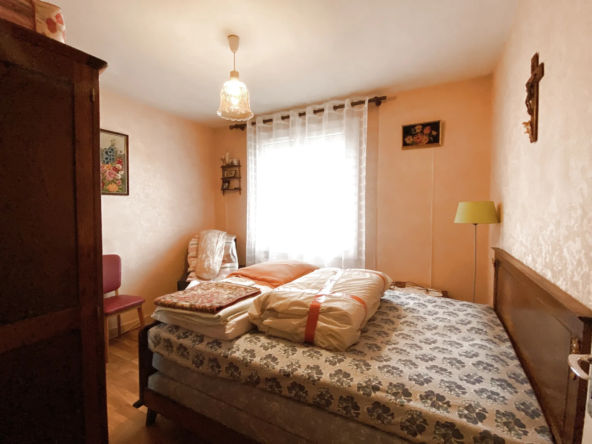 Maison avec 2 Logements à Biars sur Cère - Quartier Calme 