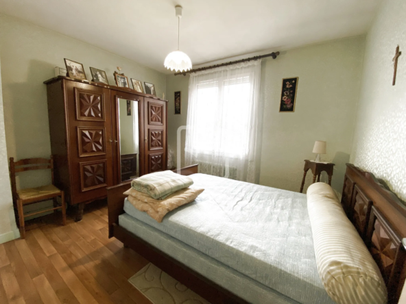 Maison avec 2 Logements à Biars sur Cère - Quartier Calme 