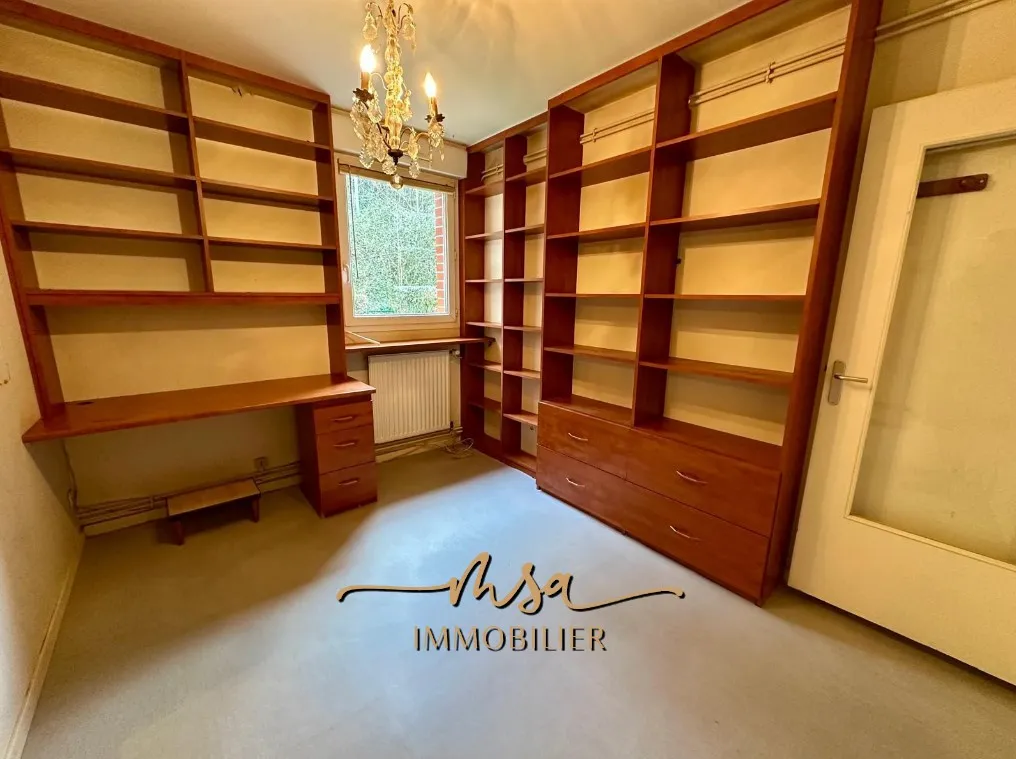 À vendre : Appartement F5 de 90 m² avec jardin privatif à Petit Couronne 