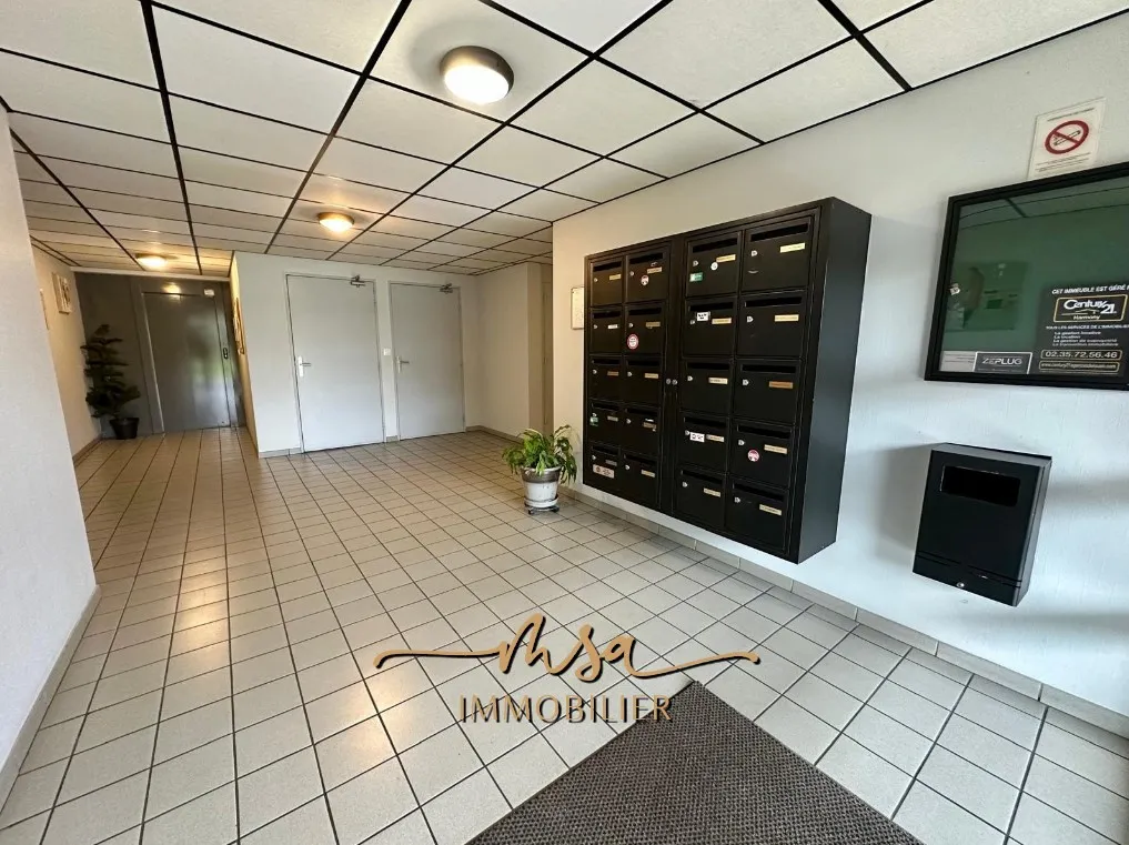 À vendre : Appartement F5 de 90 m² avec jardin privatif à Petit Couronne 