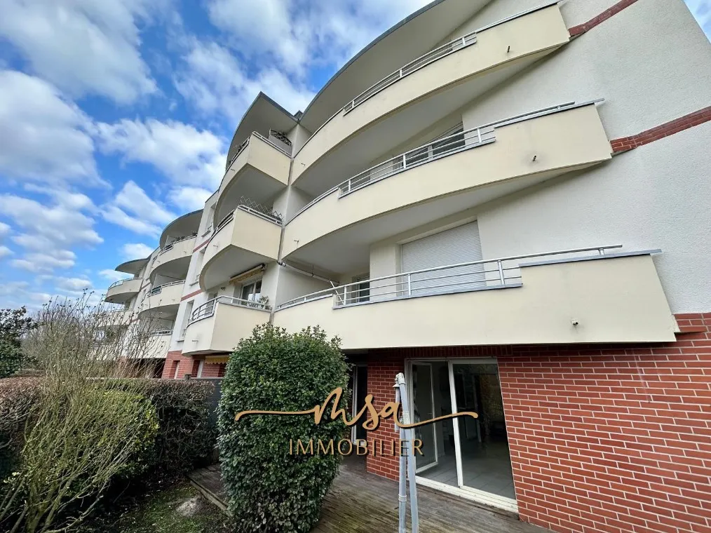 À vendre : Appartement F5 de 90 m² avec jardin privatif à Petit Couronne 