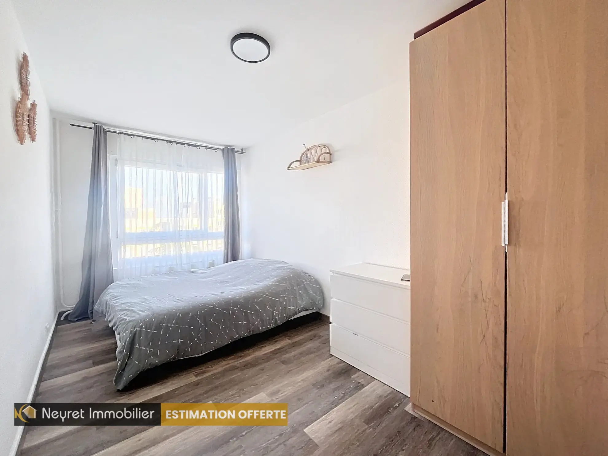 À vendre : Appartement T4 83,70 m² avec balcon à Oullins 