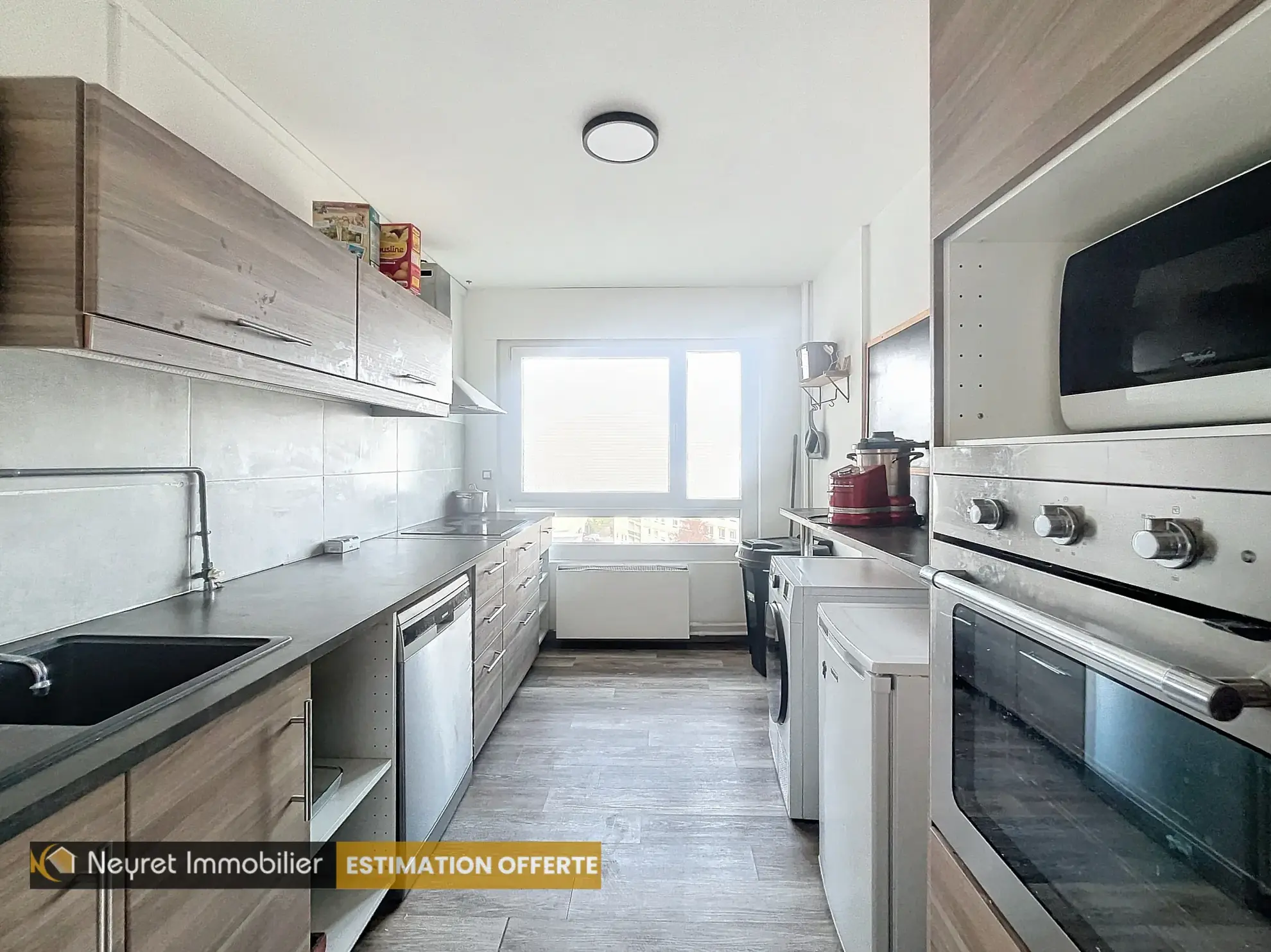 À vendre : Appartement T4 83,70 m² avec balcon à Oullins 