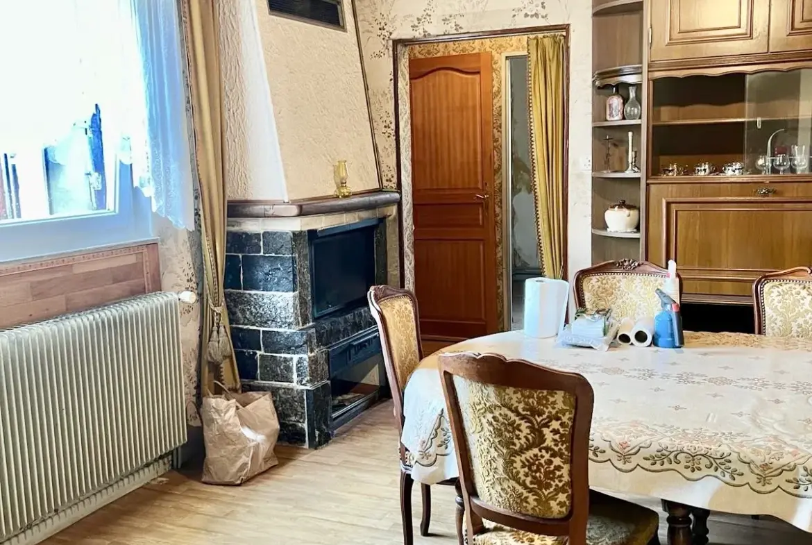 Maison à rénover à Riedisheim - 98 m² sur 9,30 ares 