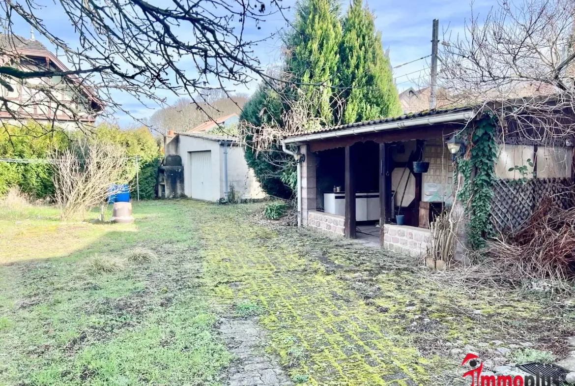Maison à rénover à Riedisheim - 98 m² sur 9,30 ares 