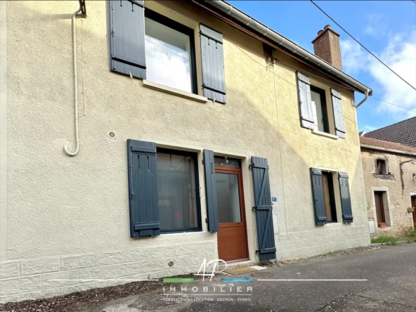 Maison de village rénovée à Ruffey les Échirey (21490) 