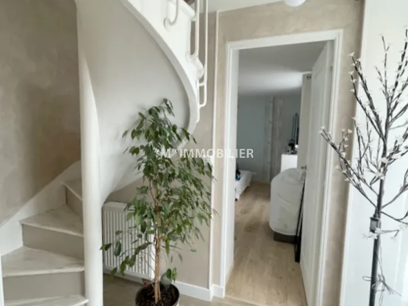 Maison rénovée de 100m2 à Château-Thierry à vendre 