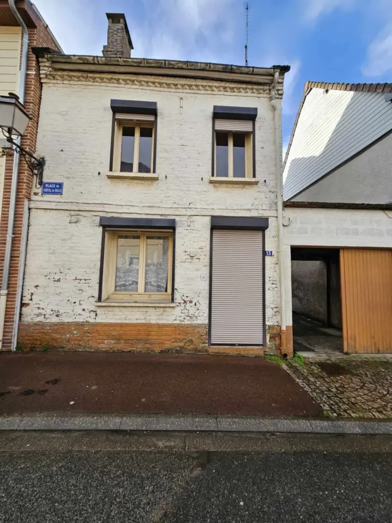Maison à rénover à Hallencourt - 2 chambres, grand terrain