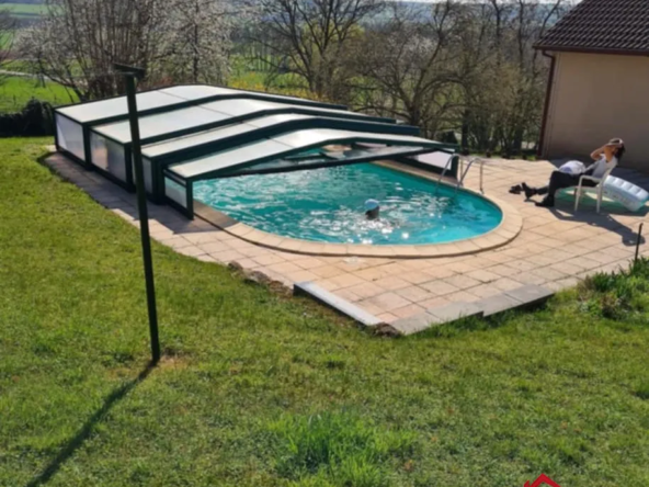 Maison de 195 m² avec vue imprenable sur la campagne à St Julien 