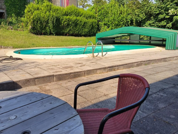 Maison de 195 m² avec vue imprenable sur la campagne à St Julien 