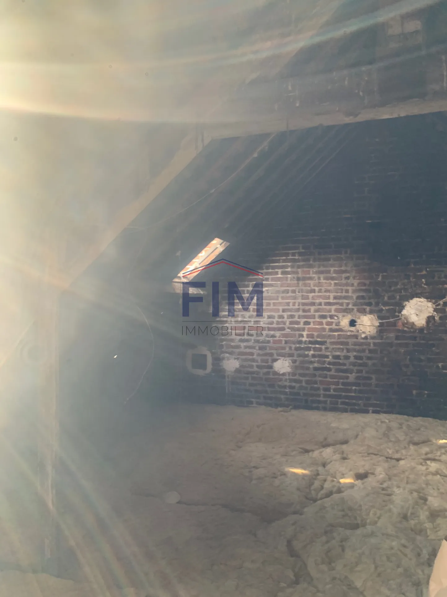 À vendre : Grenier à aménager à Dieppe, 20 m² 
