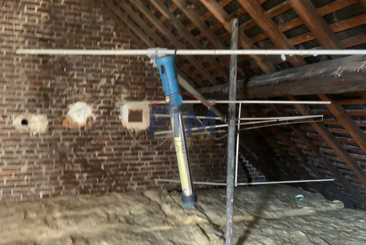 À vendre : Grenier à aménager à Dieppe, 20 m² 