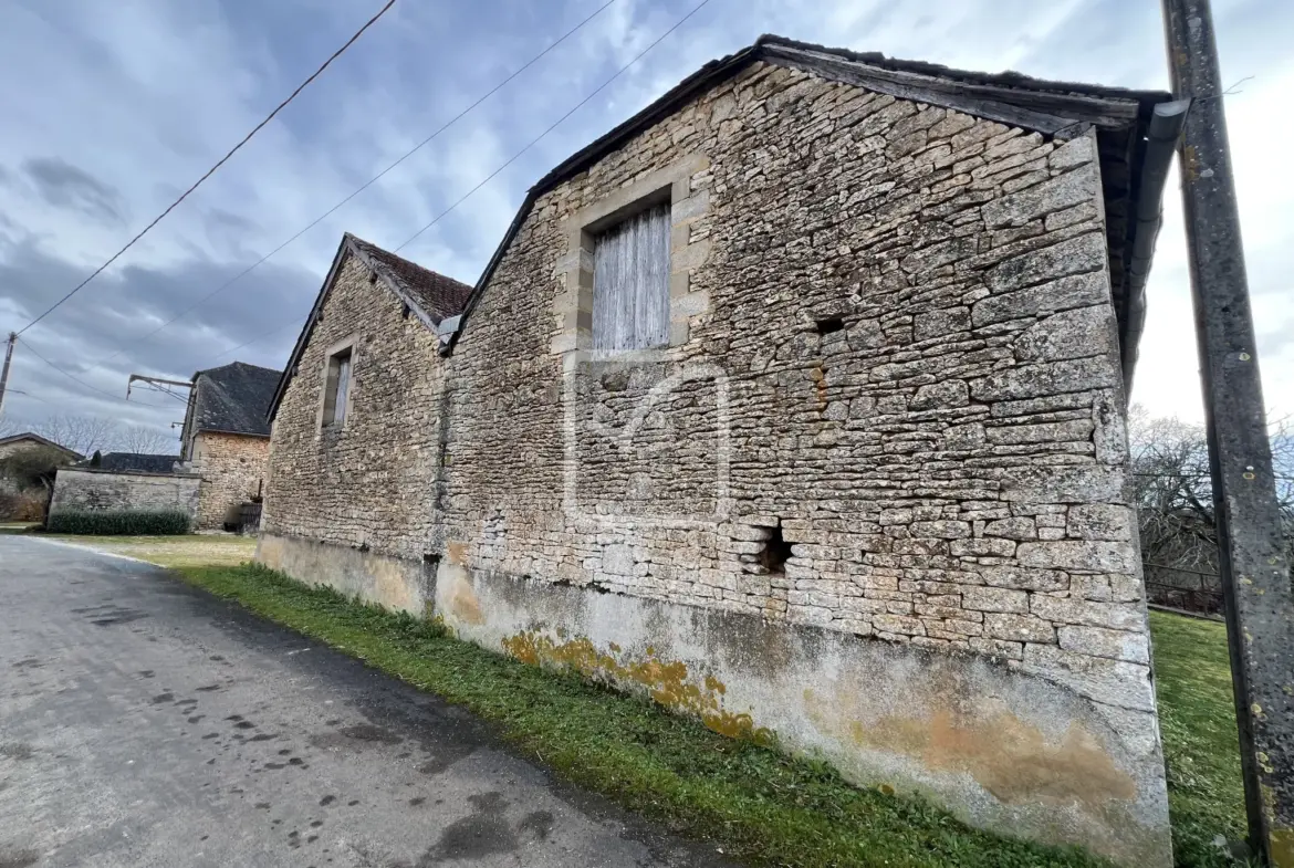 Grange à rénover de 200 m² à La Dornac 