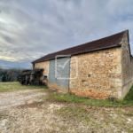 Grange à rénover de 200 m² à La Dornac