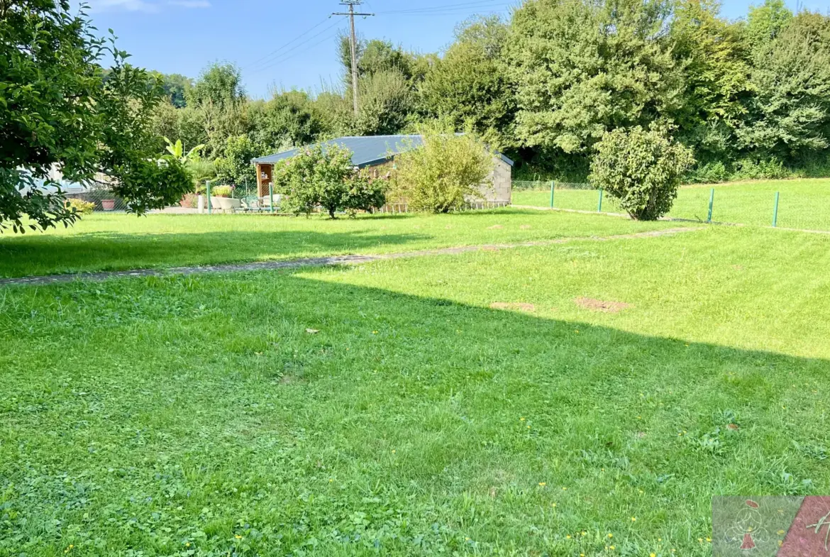 Maison sur sous-sol à Lavangeot, 95 m² habitable 