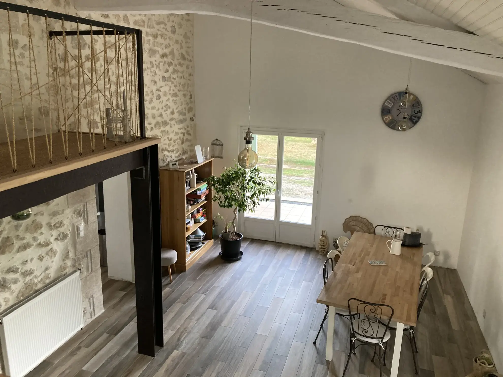 Maison chaleureuse et lumineuse à Bazas avec piscine 