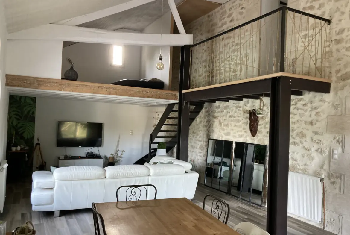 Maison chaleureuse et lumineuse à Bazas avec piscine 