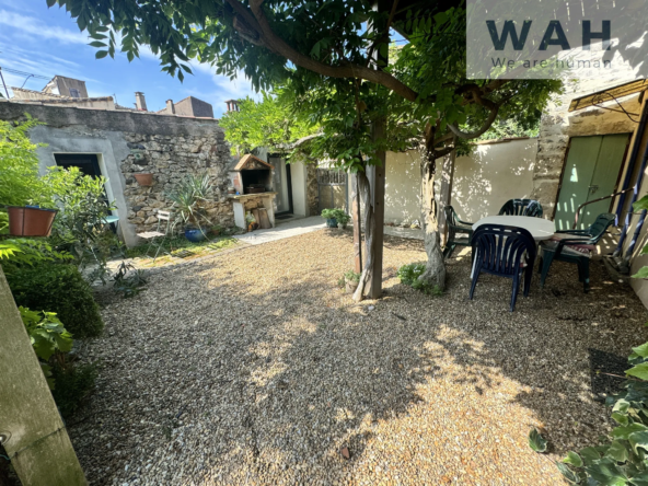 Vente Maison de Village 5 Pièces à Cabrières, 34800 