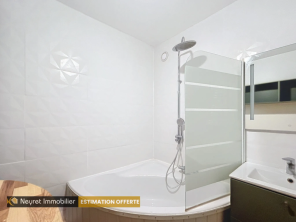 Appartement T3 spacieux à Sainte-Foy-lès-Lyon 