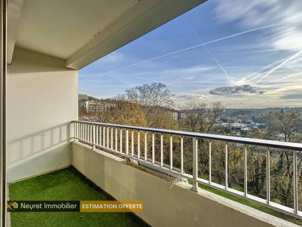Appartement T3 spacieux à Sainte-Foy-lès-Lyon 