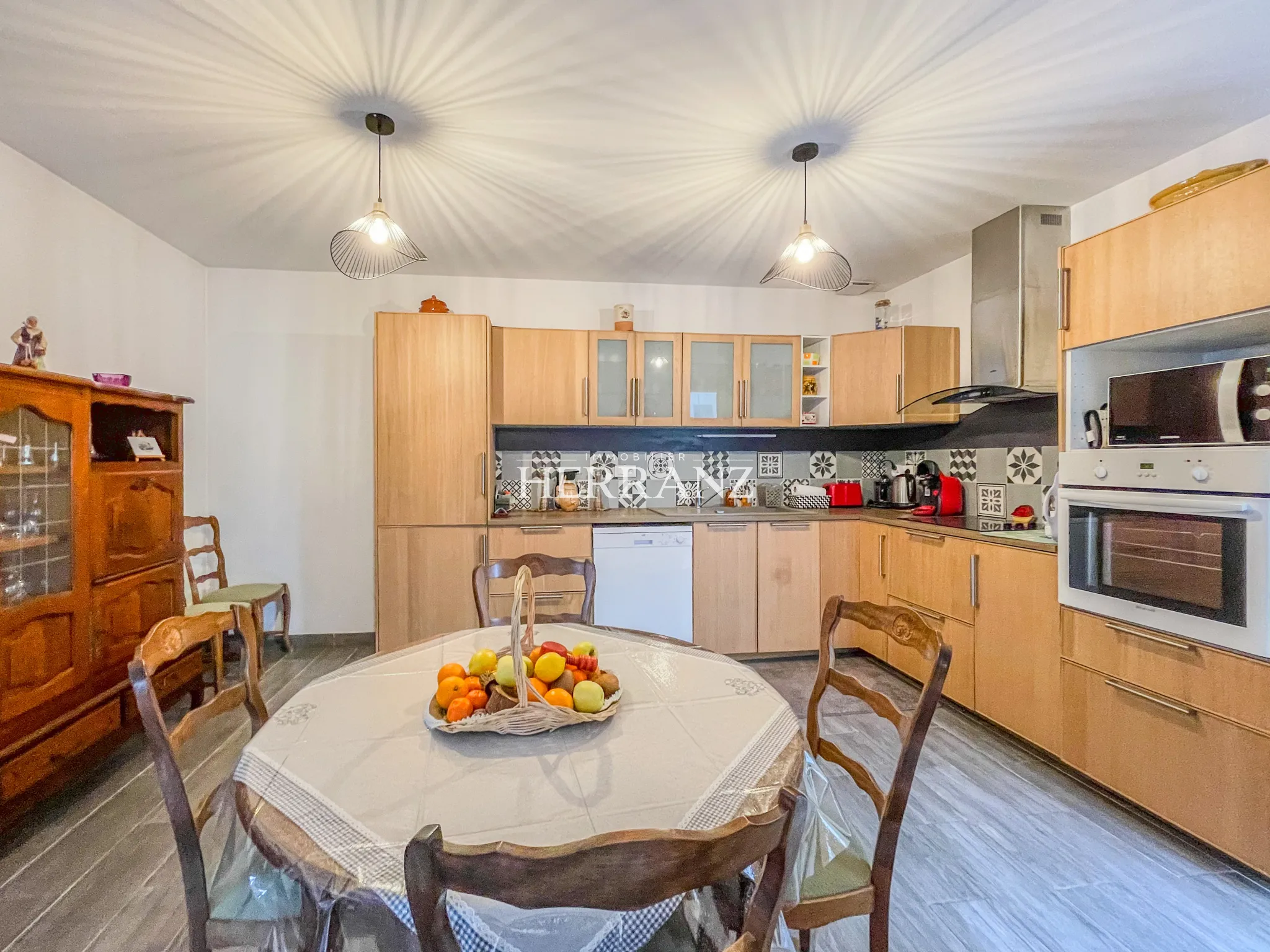 Maison moderne et accessible à Galgon - Idéale pour seniors et personnes à mobilité réduite 