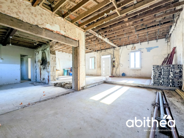 Maison à rénover de 110m2 à GALGON - Fort potentiel d'aménagement 