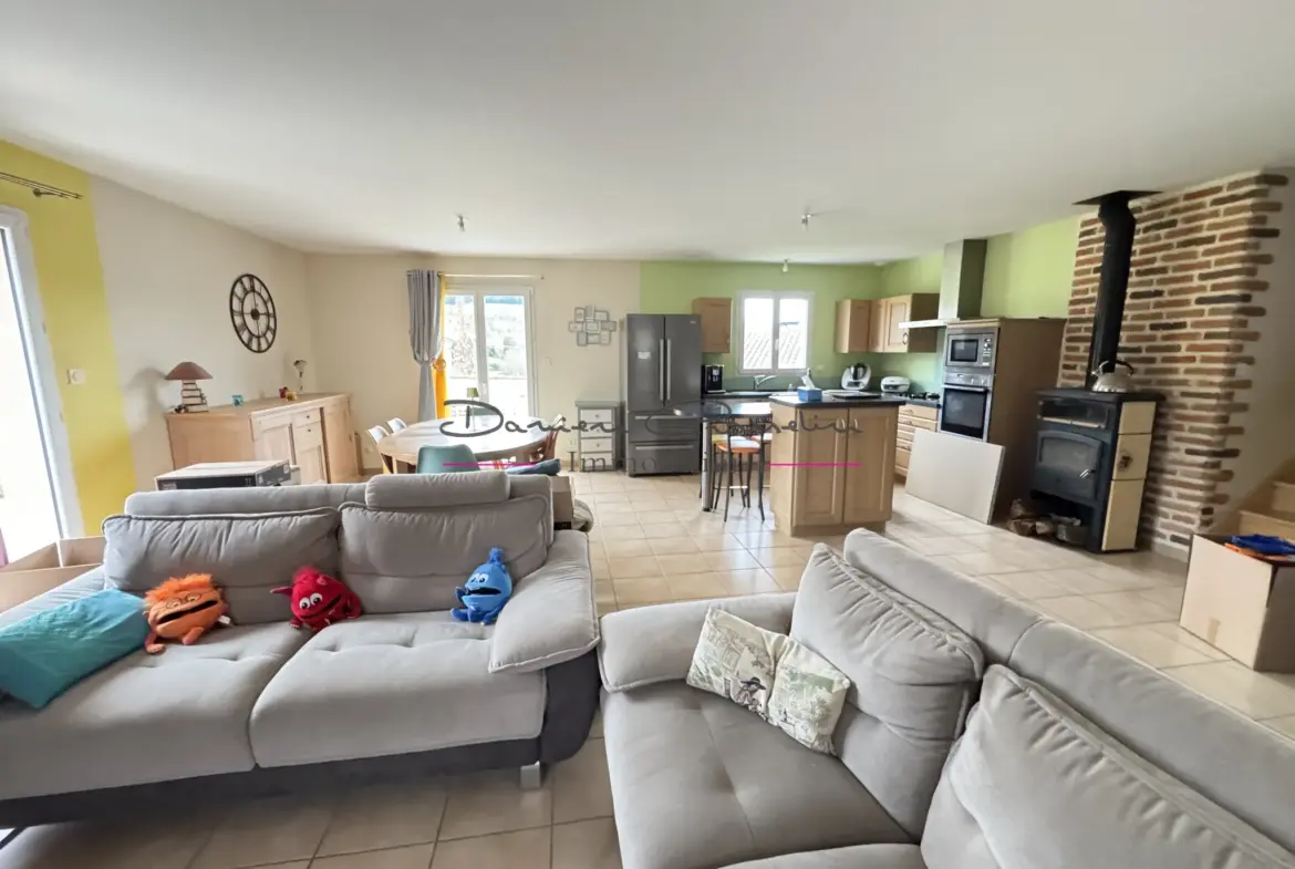 Villa spacieuse de 143 m² à Amplepuis avec terrain 
