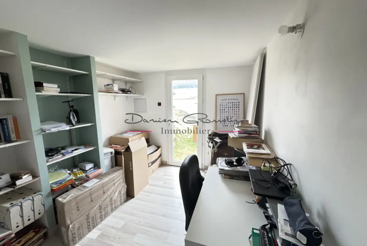 Villa spacieuse de 143 m² à Amplepuis avec terrain 