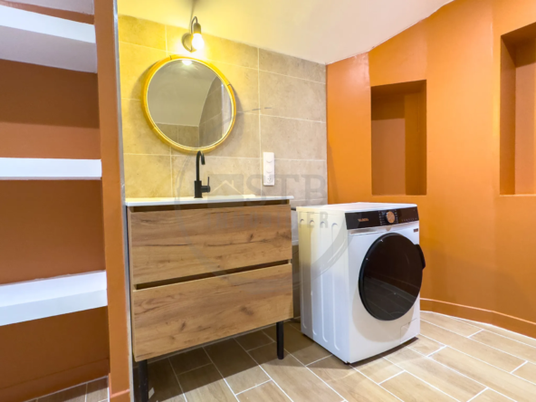 Maison rénovée de 42m2 à Flaviac avec balcon 