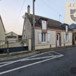 Maison de centre village à Droue, proche des commodités