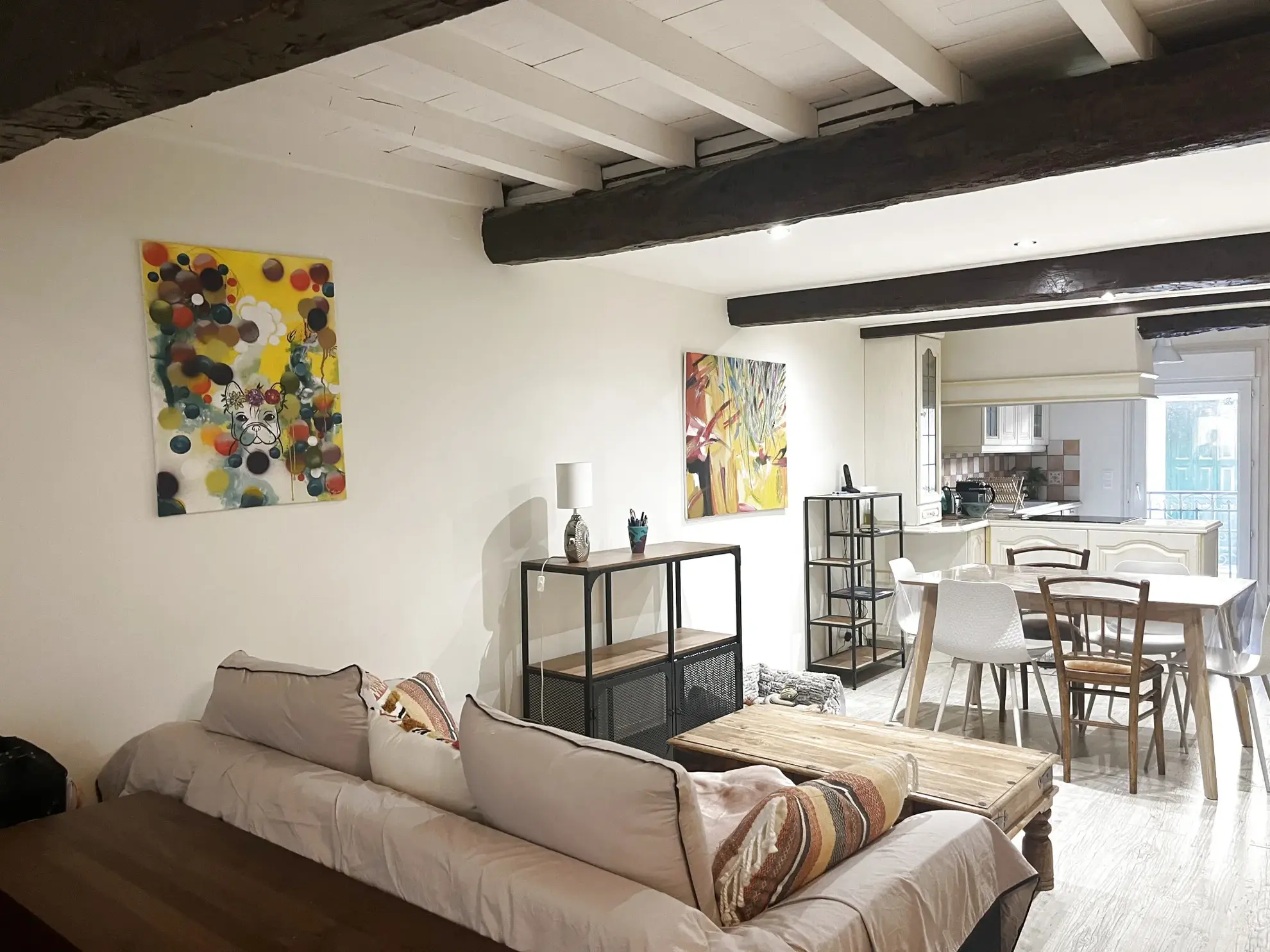 Maison de village avec terrasse, garage et climatisation à Tresserre 
