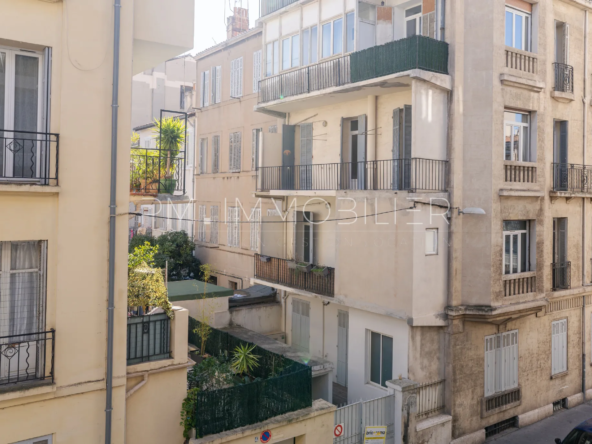 Vente Appartement T3 Rénové à Marseille 13008 