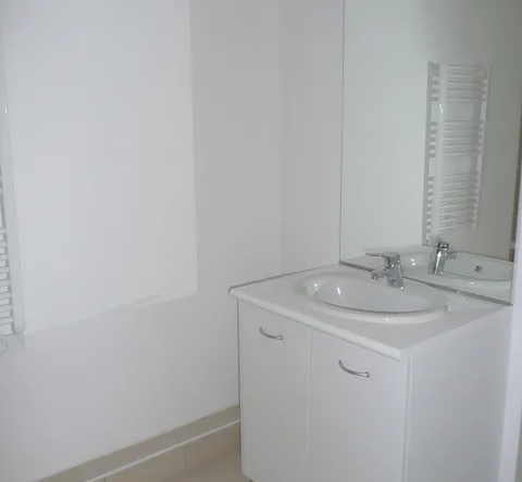 Appartement T3 de 65,1 m² avec terrasse et garage à Montpellier 